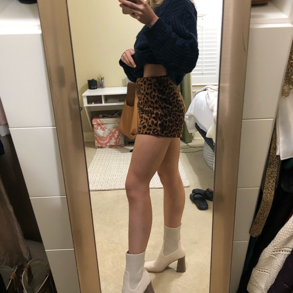 Leopard skort